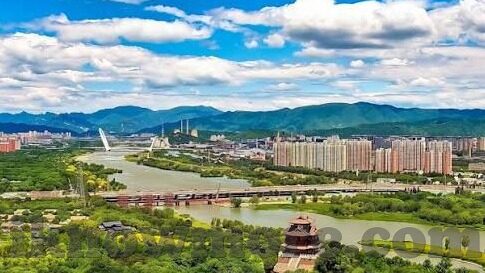 av日韩国产麻豆网站-多彩网络文化，日韩网络内容及其背后的社会现象
